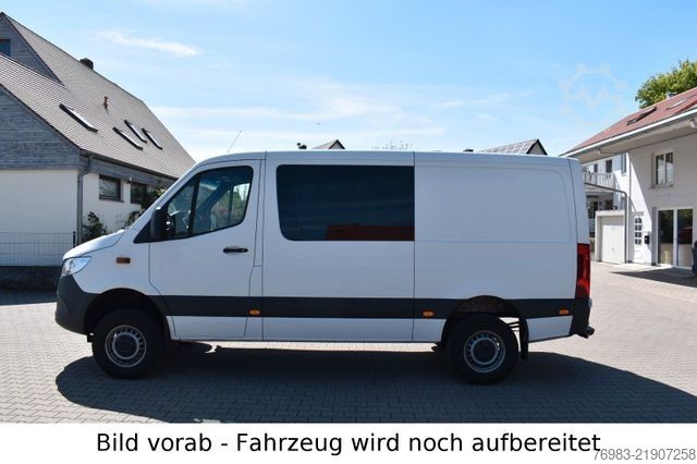 Xe van mui cao MERCEDES-BENZ Sprinter 316 CDI 4x4 Mixto 7 G-Tronic 4 Sitzer