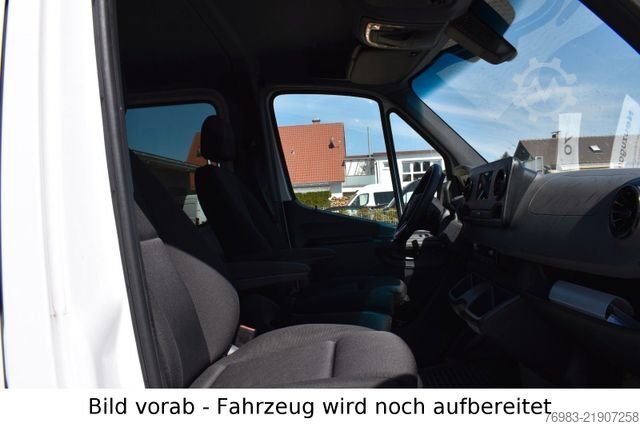 Xe van mui cao MERCEDES-BENZ Sprinter 316 CDI 4x4 Mixto 7 G-Tronic 4 Sitzer