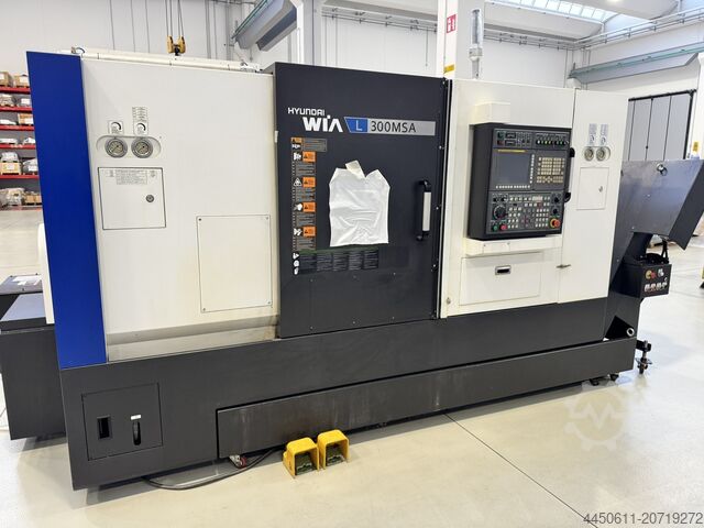 CNC LATHE Hyundai WIA L300-MSA
