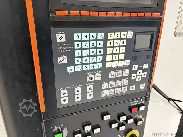 CNC vertikalni obradni centar Mazak VTC 300 II