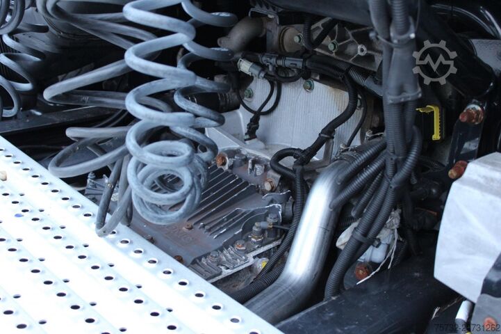 标准牵引车头 MAN TGX 480 XXL Retarder Standklima Xenon VIN:HM