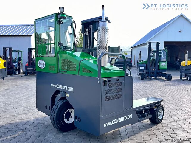 Empilhador de 4 vias Combilift C4000 / TRIPLEX / 4900MM / GAS
