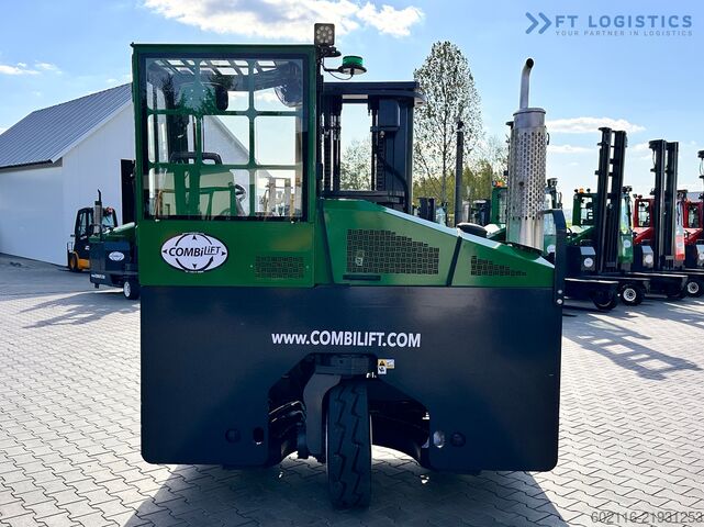 Empilhador de 4 vias Combilift C4000 / TRIPLEX / 4900MM / GAS