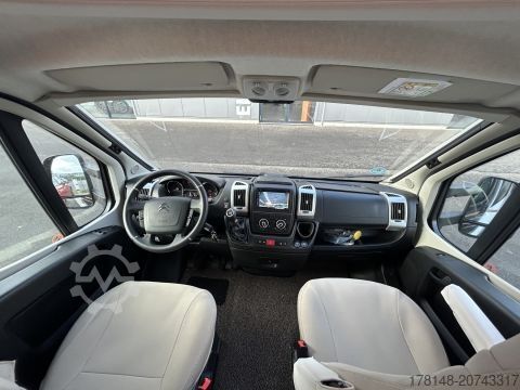 Teilintegriertes Wohnmobil Bürstner Limited T 660