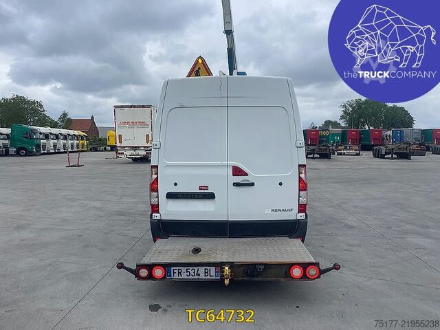 Piattaforma di sollevamento Renault Master 130.35 nacelle socage