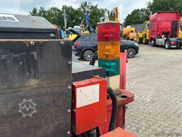 バン  Unic 506-5, Minikran, 5.000kg Traglast, 15.71m