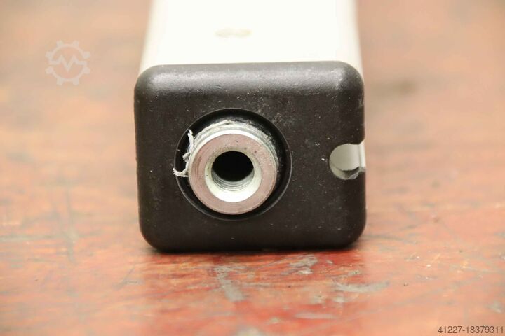 Длина хода привода шпинделя линейного привода 300 мм Geze E250/24V-DC EV 1