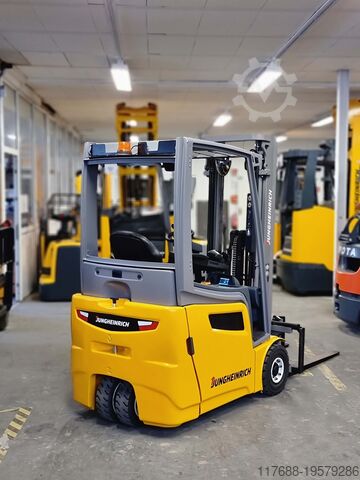 Elektrikli 3 tekerlekli Jungheinrich EFG 213 - Service Neu - Batterie 80% - Freihub