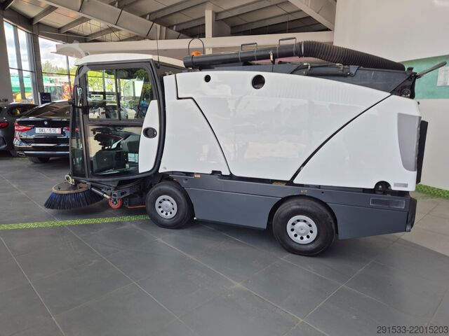 Gatvės valymo mašina Johnston C200/201 - Sweeper
