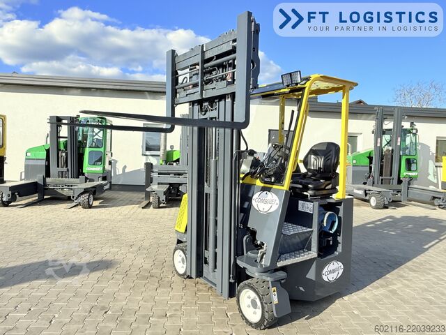 Forklift empat hala Combilift CB2500 GAS TRIPLEX 6000 FREE-LIFT