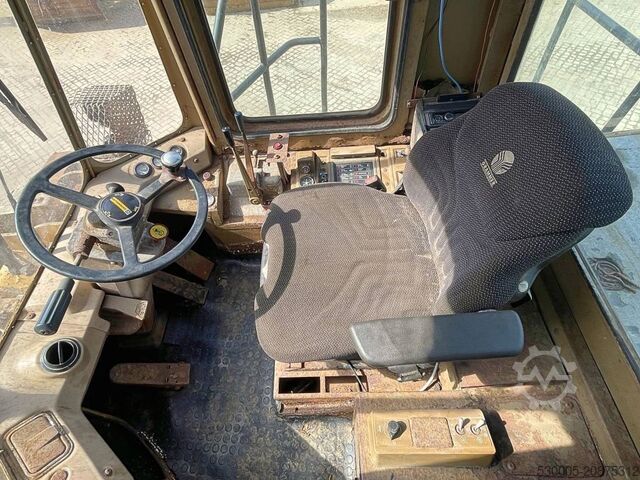 Hleðsluvél CAT 980C