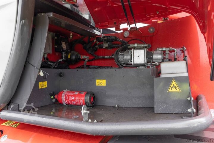 Máy xúc nâng kiểu ống lồng Manitou MRT 2150 Plus Privilege