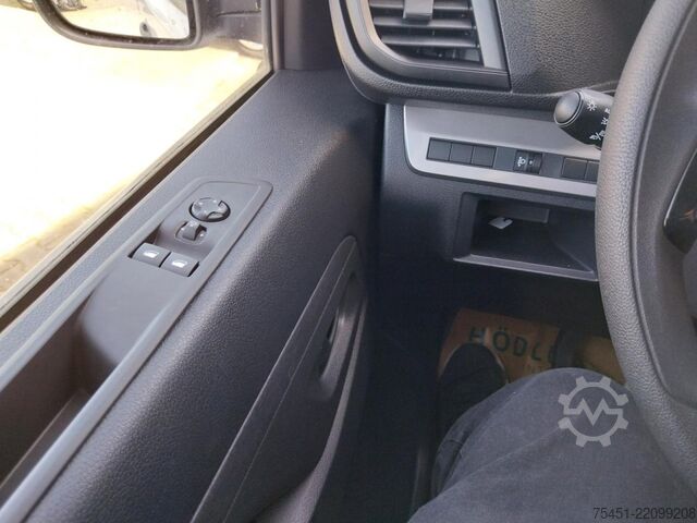 Furgoneta Opel Vivaro Cargo Kasten M KLIMA KAMERA PDC TEMP. 4x