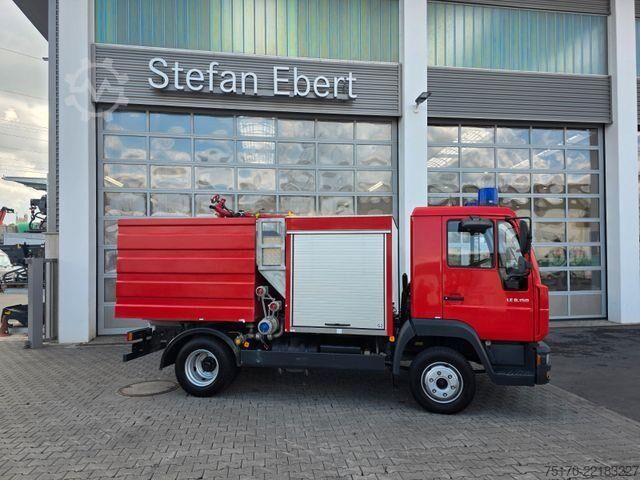MAN LE 8.150 pěnový hasičský vůz 2 500 l SLF 25/25 MAN LE 8.150 Schaum-Löschfahrzeug 2.500L SLF 25/25