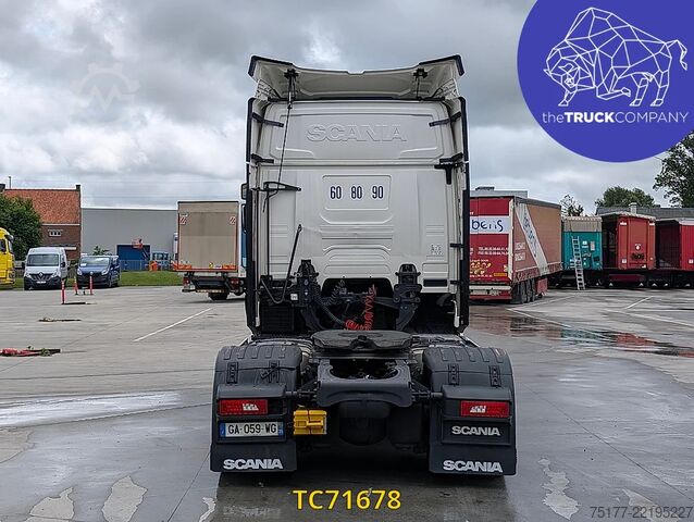 Standart-SZM Scania R 500
