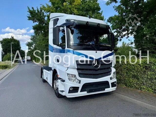 Standaard-SZM Mercedes-Benz Actros 1845 StreamSpace 2,30 / Retarder / Eu6