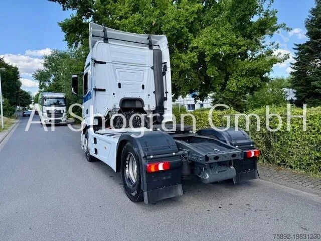 Standaard-SZM Mercedes-Benz Actros 1845 StreamSpace 2,30 / Retarder / Eu6