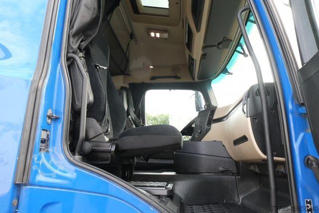 Крюковой мусоровоз MERCEDES-BENZ Actros neu 2546 L 6x2 Abrollkipper Lenk-Lift Ach