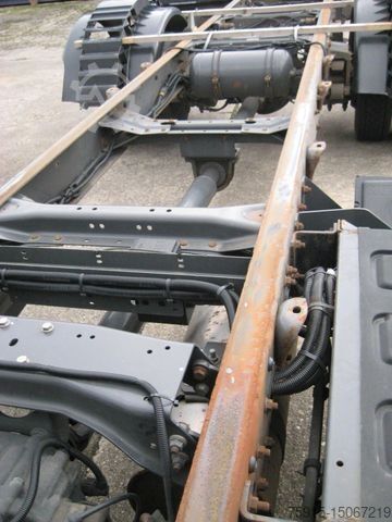 Podwozie furgonu RENAULT Midlum DXI 180 Fahrgestell / Blatt-Luft / Euro 5