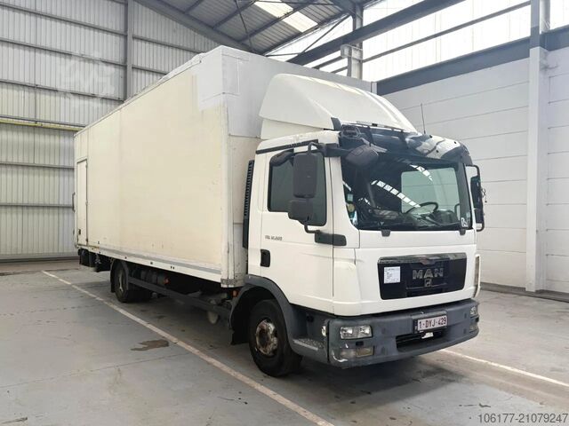 Ferðatösku MAN TGL 12.220 AUTOMAAT / AIRCO