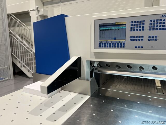 Paper cutting machine Wohlenberg 115CutTec Paper Cutting Guillotine