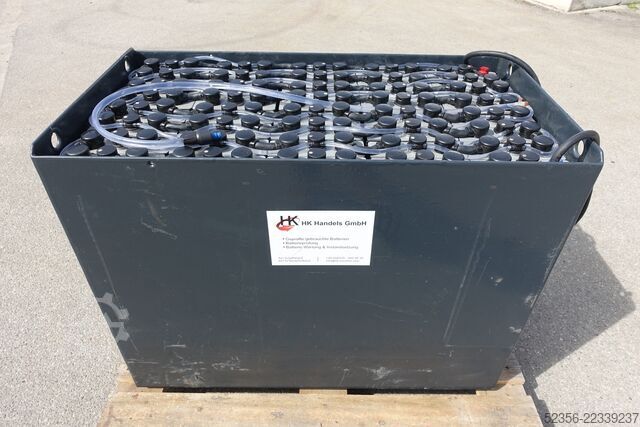 フォークリフト用バッテリー Hawker 80V 3PzS465 76% Staplerbatterie