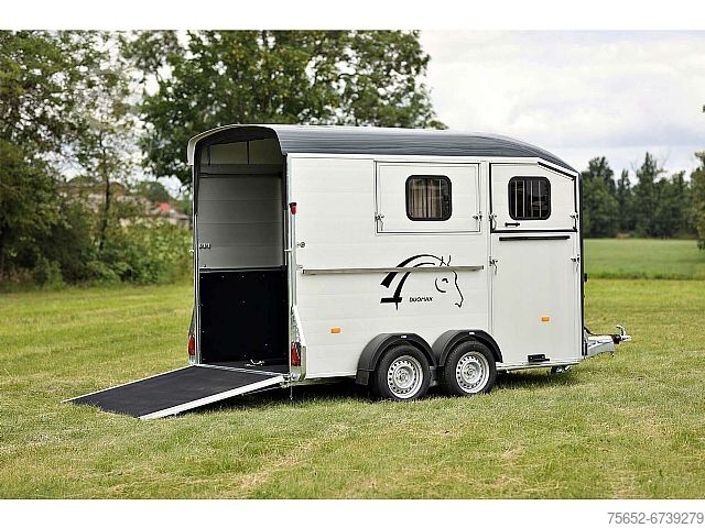 Remolque para caballos Cheval Liberté Maxi 2 Schrägsteher Sattelraum