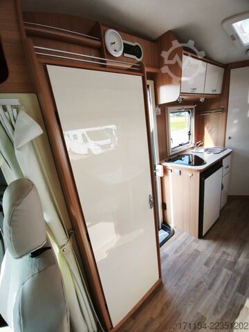 Autocaravana semi-integrada AHORN Camp 660P