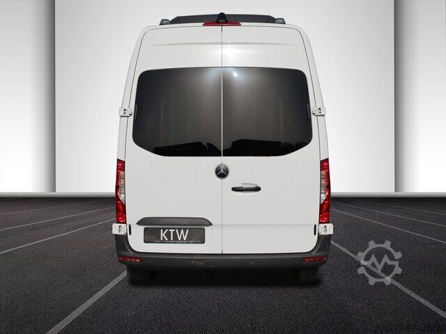 Varevogn Mercedes-Benz Sprinter 317 CDI Kombi,Rollstuhllift,8Sitze