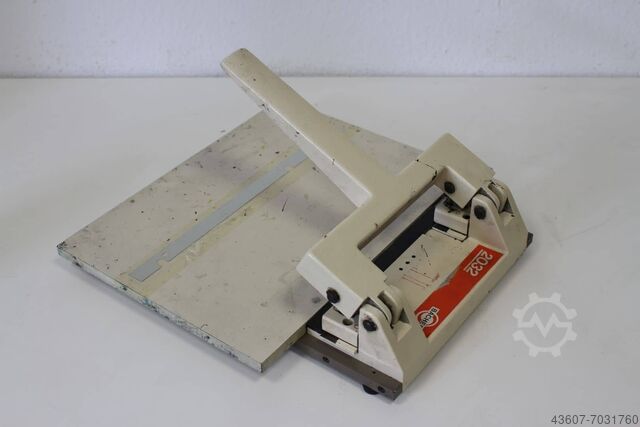 Plate Punch 