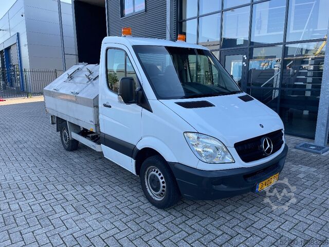 Vehicul de colectare a deșeurilor Mercedes-Benz Vuilnisauto 213CDI