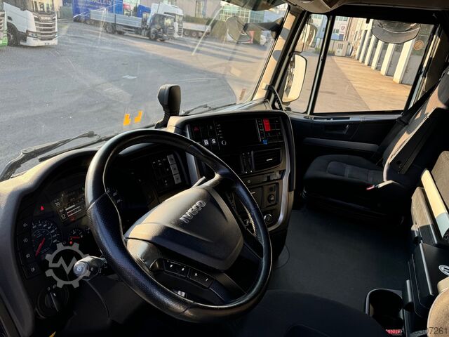 جرار قياسي Iveco Stralis AS