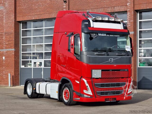 Volume-SZM Volvo FH 13.500 Globetrotter XL - Low deck - I save -...