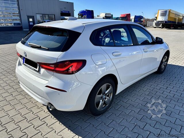 Фургон BMW 118d ADVANTAGE + AUTOMATIK + SCHECKHEFT + HU LED