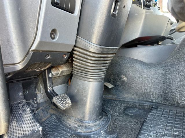 Absetzkipper LKW MERCEDES-BENZ Axor 1829 AK 4x4 / Winterplatte