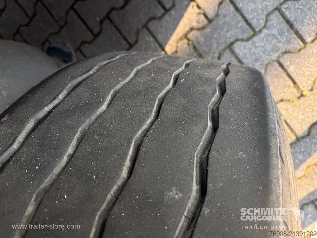 Avatud poolhaagis tentkattega Schmitz Cargobull Curtainsider Standard