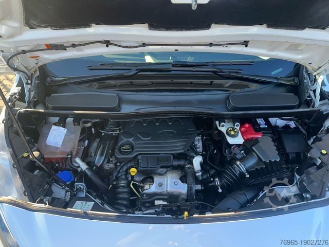 Furgoneta FORD Transit Connect Kasten lang KLIMA 6G AHK 3-SITZE