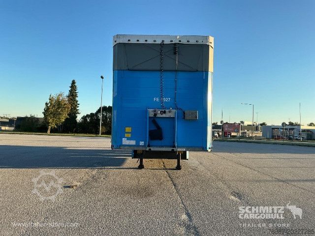 Nyitott ponyvás félpótkocsi Schmitz Cargobull Curtainsider Standard