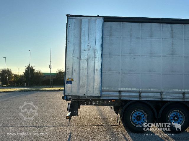 Nyitott ponyvás félpótkocsi Schmitz Cargobull Curtainsider Standard