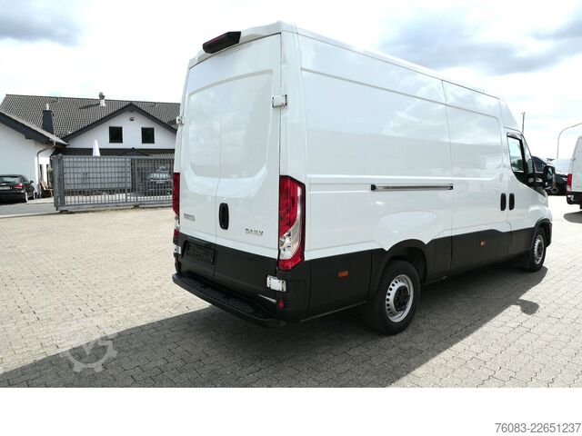 Fourgon surélevé IVECO Daily35-160 L2H2 Klimaautomatik Kamera