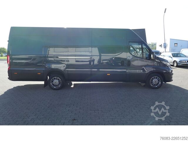 Furgão de teto alto IVECO Daily 35-210 Maxi Vollausstattung Full Options