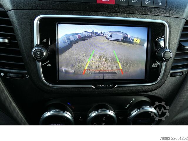 Furgão de teto alto IVECO Daily 35-210 Maxi Vollausstattung Full Options