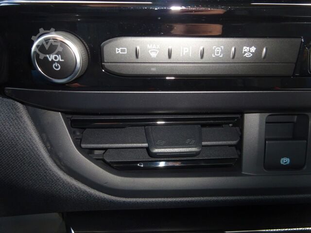 Μίνι λεωφορείο FORD Tourneo Custom L1 Sport PHEV AHK Exklusiv 360Kam