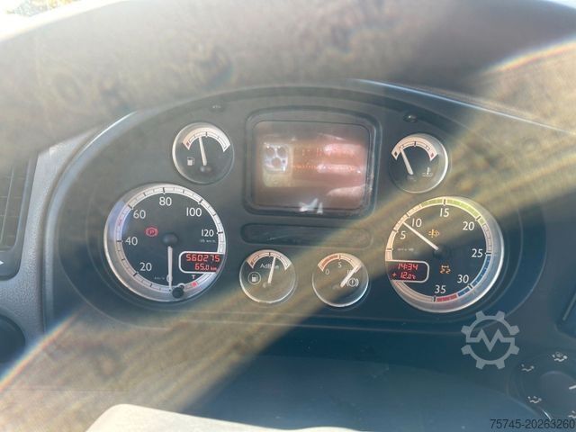 Hűtős teherautó DAF LF 45.250 * THERMO-KING T 800 R * AUTOMATIK *