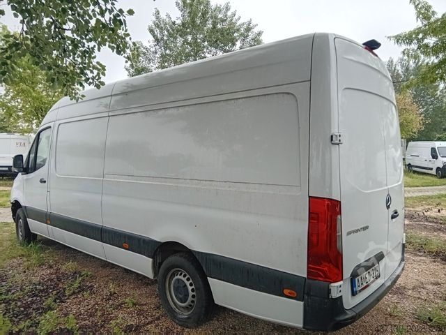 Dobozos furgon MERCEDES-BENZ Sprinter III Kasten RWD/AWD 311/315/317/319 CDI
