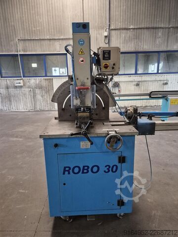 Univerzalni rezkalni in vrtalni stroj Kärcher ROBO 30