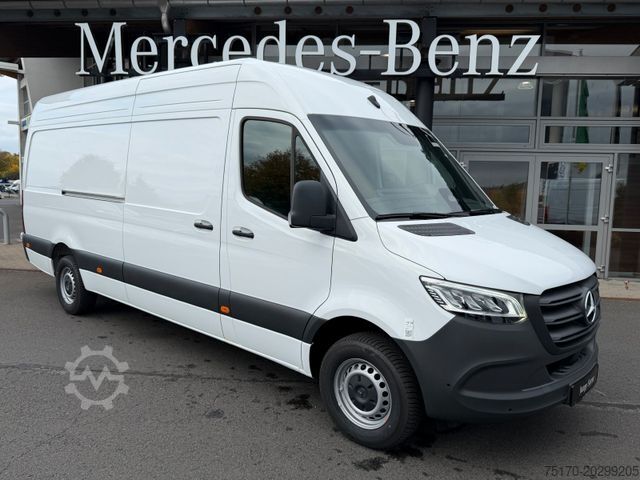 Furgoneta MERCEDES-BENZ Sprinter 319 CDI 4325 DISTRONIC Klima AHK