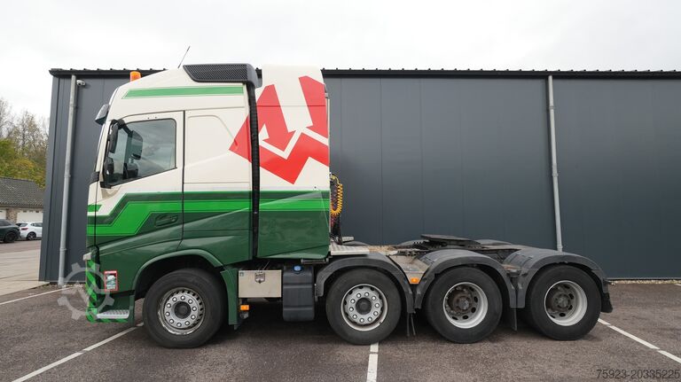Nhiệm vụ nặng nề Volvo FH 540 8X4 130 TON 859.000KM WITH RETARDER