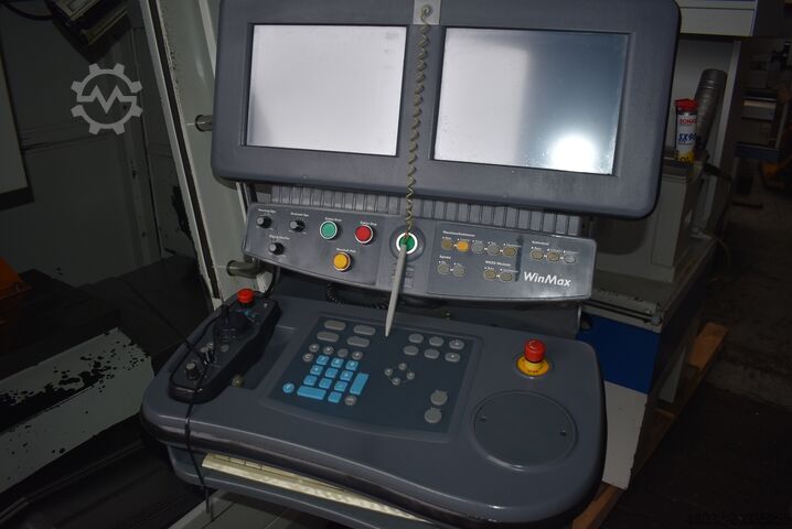 Trung tâm gia công dọc Hurco VMX 10