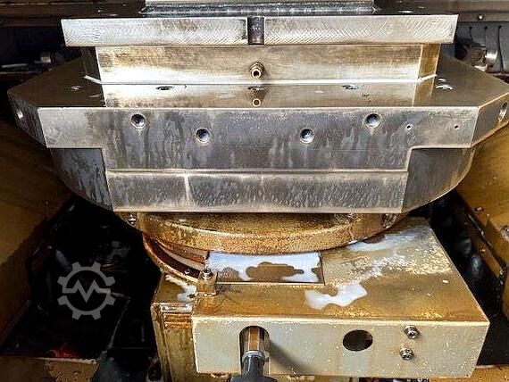 Horizontal machining center Toyoda FH 550 S